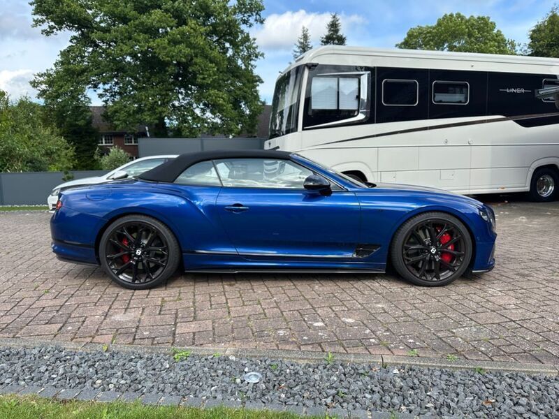 Blau Gebraucht 2023 Bentley Continental GT Convertible Cabrio | 229.000 € (Superpreis) - Bild 1/4