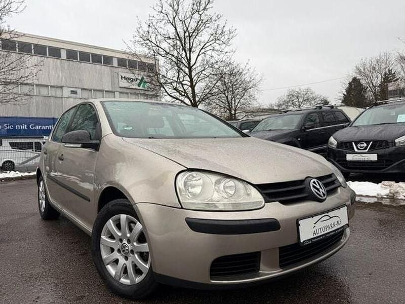 Gebraucht VW Golf IV Comfortline 116 PS (85 kW) 2004 Beige Limousine
