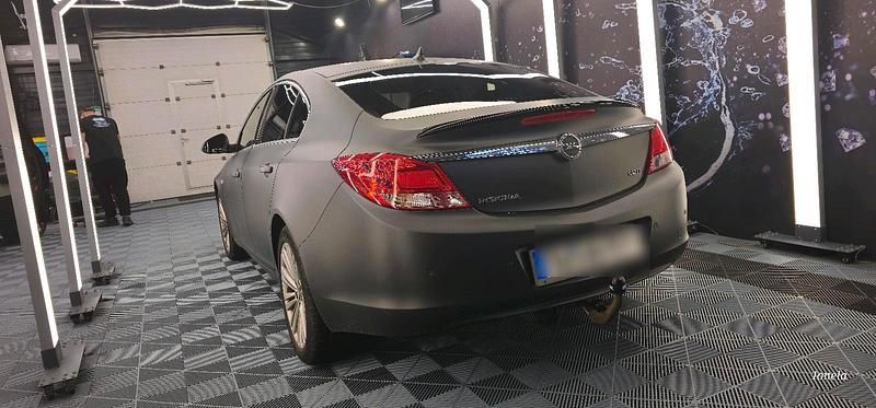 Grau Gebraucht 2012 Opel Insignia Limousine | 5.400 € (Etwas zu teuer) - Bild 1/4
