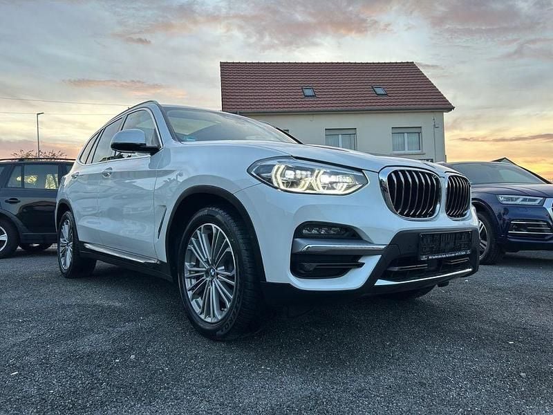 Weiß Gebraucht 2021 BMW X3 Luxury Line SUV | 32.990 € (Guter Preis) - Bild 1/4