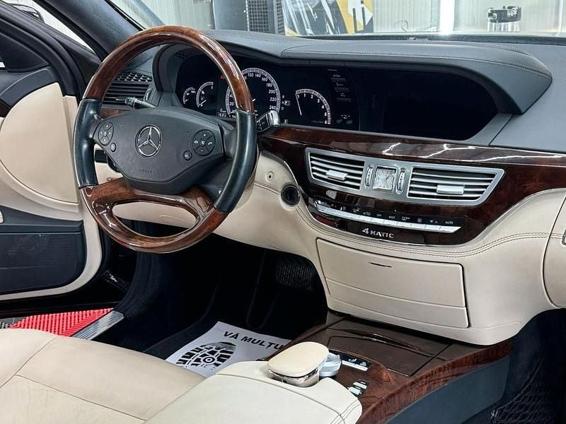 Gebraucht Mercedes S350 258 PS (189 kW) 2011 Braun Limousine