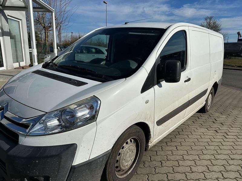 Gebraucht Citroën Jumpy 128 PS (94 kW) 2014 Weiß Van / Kleinbus