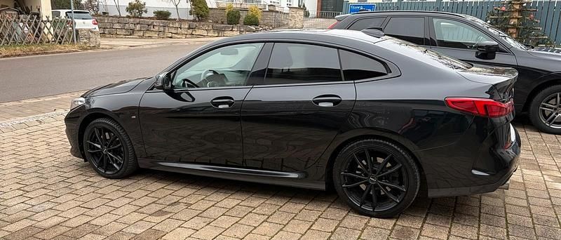 Gebraucht BMW 220 M Sport 190 PS (139 kW) 2022 Schwarz Coupé