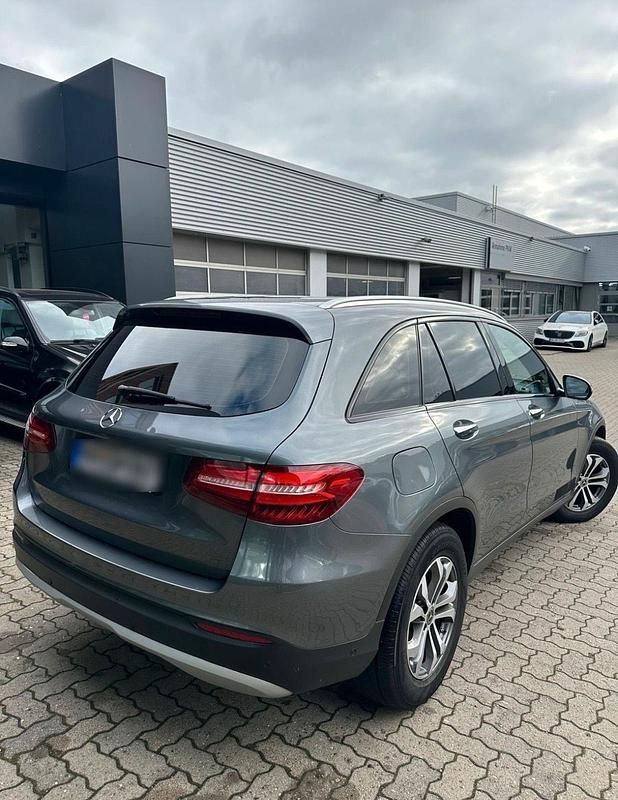 Gebraucht Mercedes GLC220 2018 Grau SUV