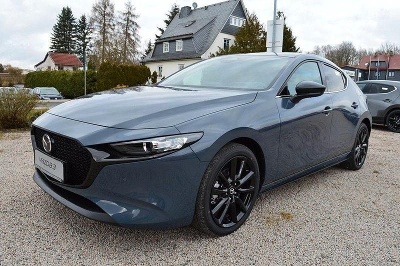 Neu Mazda 3 Nagisa 186 PS (136 kW) 2026 Grau Limousine