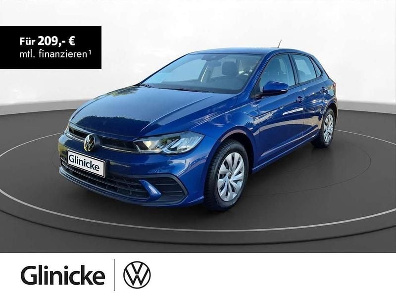 Reef blue metallic Gebraucht 2025 VW Polo IQ Drive Limousine | 17.970 € (Guter Preis) - Bild 1/3