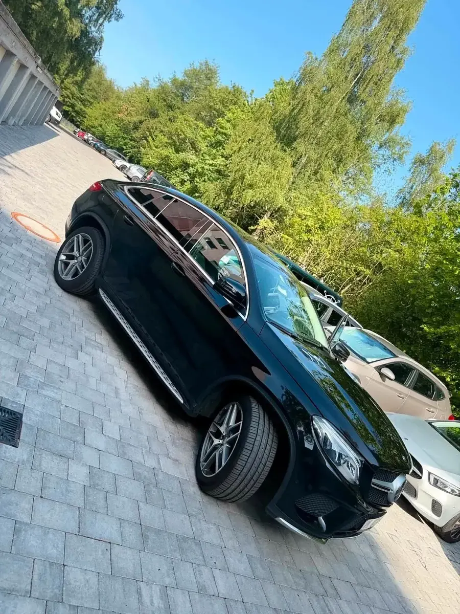 Gebraucht Mercedes GLE350 258 PS (189 kW) 2016 Schwarz SUV