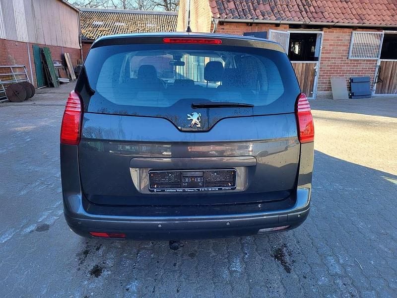 Gebraucht Peugeot 5008 Style 156 PS (114 kW) 2013 Other Van / Kleinbus
