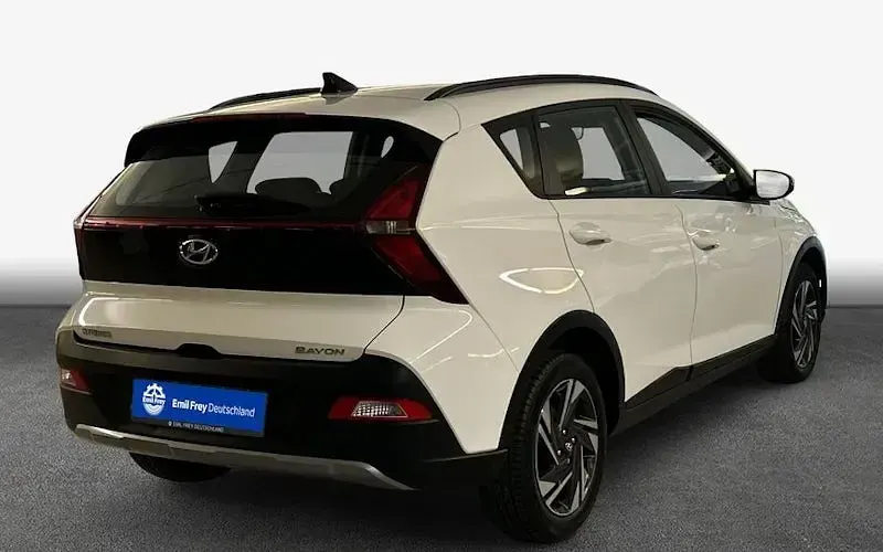 Gebraucht Hyundai Bayon Select 101 PS (74 kW) 2022 Weiß SUV