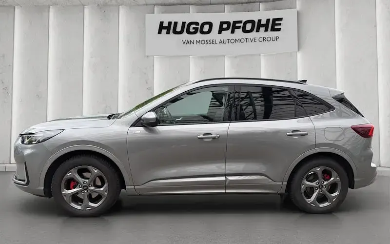 Gebraucht Ford Kuga ST-Line X 186 PS (136 kW) 2024 Silber SUV