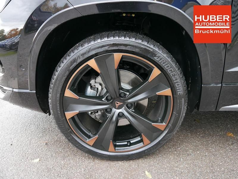 Gebraucht Cupra Ateca 190 PS (139 kW) 2025 Black magic perleffekt SUV