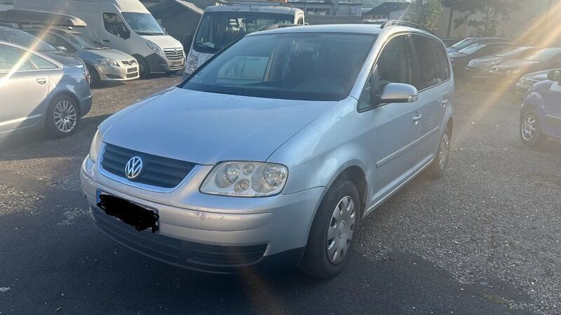 Gebraucht VW Touran 101 PS (74 kW) 2004 Silber Van / Kleinbus