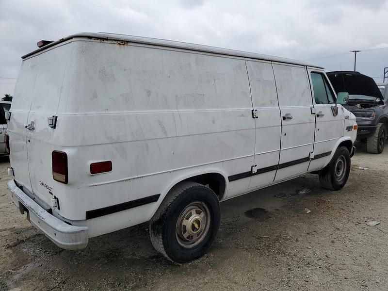 Gebraucht Chevrolet G 1994 Weiß Van