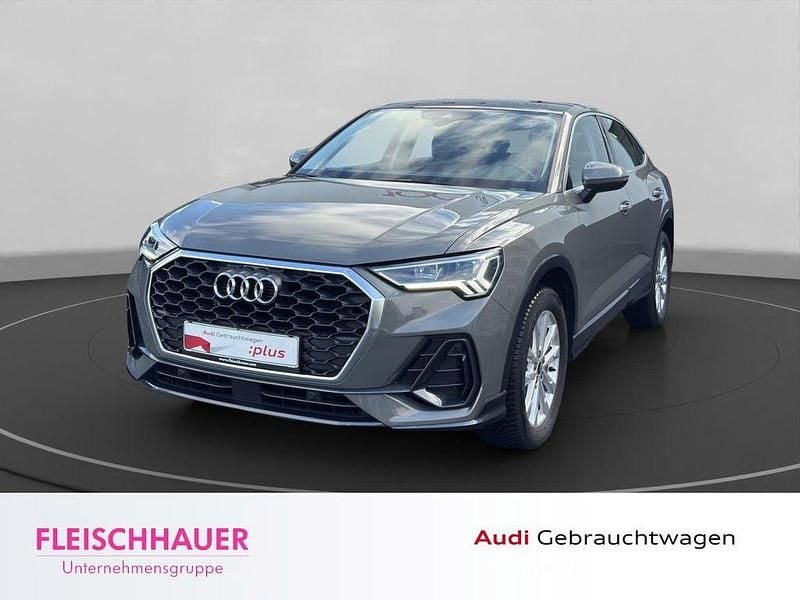 Grau Gebraucht 2020 Audi Q3 Sportback Ambiente SUV | 27.990 € (Guter Preis) - Bild 1/4