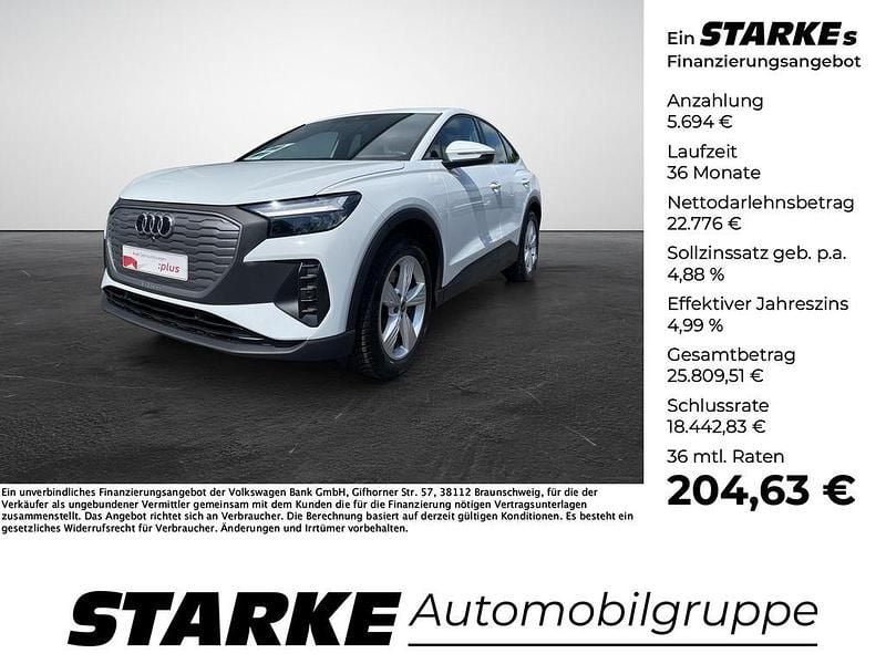 Gletscherweiß metallic Gebraucht 2022 Audi Q4 Sportback e-tron Comfort SUV | 28.470 € (Fairer Preis) - Bild 1/4