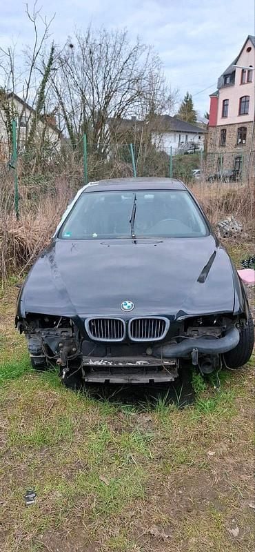 Gebraucht BMW 520 170 PS (125 kW) 2002 Limousine