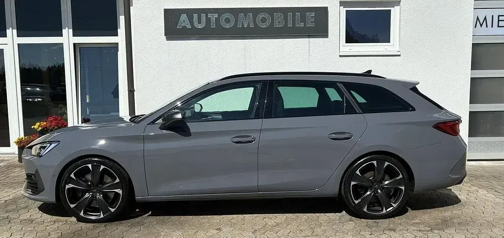 Gebraucht Cupra Leon VZ 245 PS (180 kW) 2024 Grau Limousine