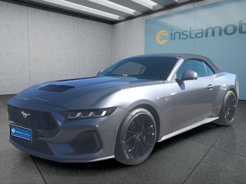 Grau Gebraucht 2025 Ford Mustang GT Cabrio | 65.299 € (Etwas zu teuer) - Bild 1/4