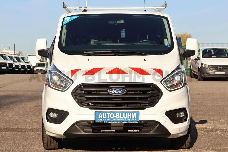 Gebraucht Ford Transit Custom 131 PS (96 kW) 2021 Frostweiß Van / Kleinbus