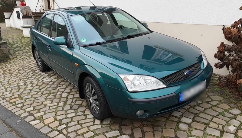 Grün Gebraucht 2002 Ford Mondeo Limousine | 2.350 € (Fairer Preis) - Bild 1/4
