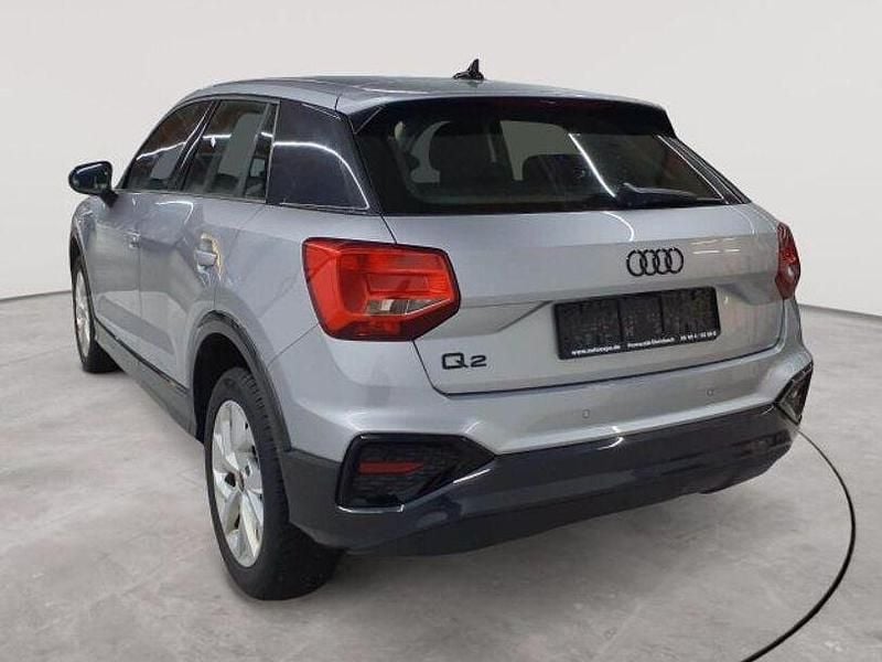 Gebraucht Audi Q2 Advanced 150 PS (110 kW) 2023 Silber SUV