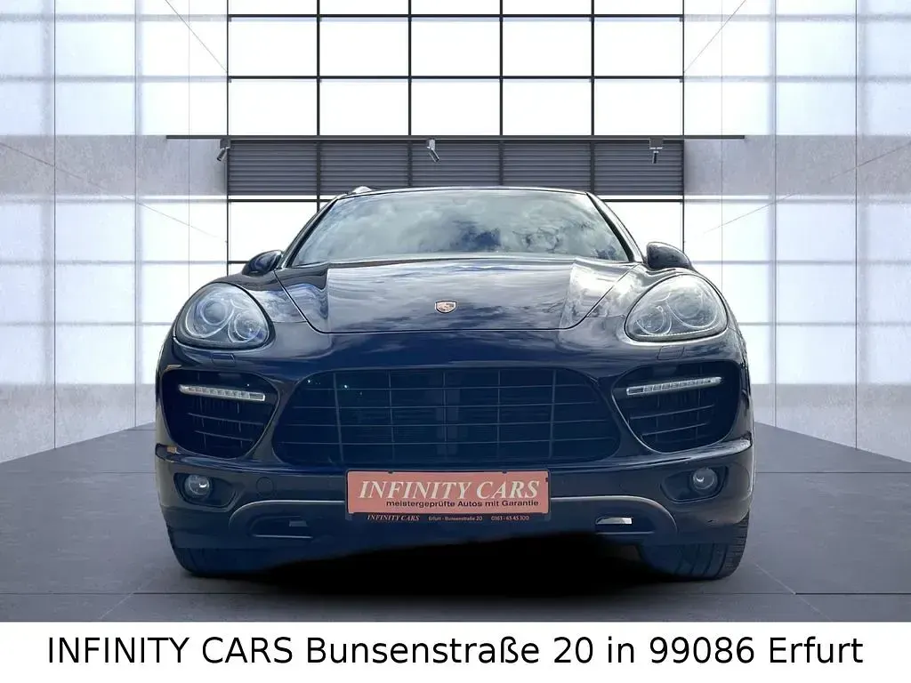 Gebraucht Porsche Cayenne Turbo 500 PS (367 kW) 2010 Schwarz SUV