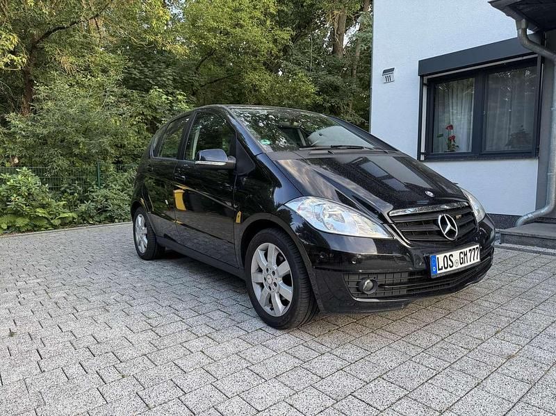Gebraucht Mercedes A180 116 PS (85 kW) 2009 Limousine