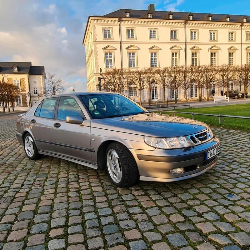 Grau Gebraucht 2000 Saab 9-5 Aero Limousine | 7.490 € (Teuer) - Bild 1/4
