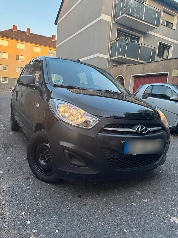 Schwarz Gebraucht 2013 Hyundai i10 Kleinwagen | 2.099 € (Guter Preis) - Bild 1/4