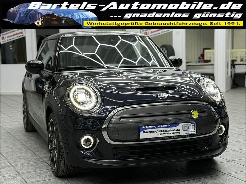 Schwarz Gebraucht 2020 Mini Cooper SE Kleinwagen | 16.440 € (Fairer Preis) - Bild 1/4