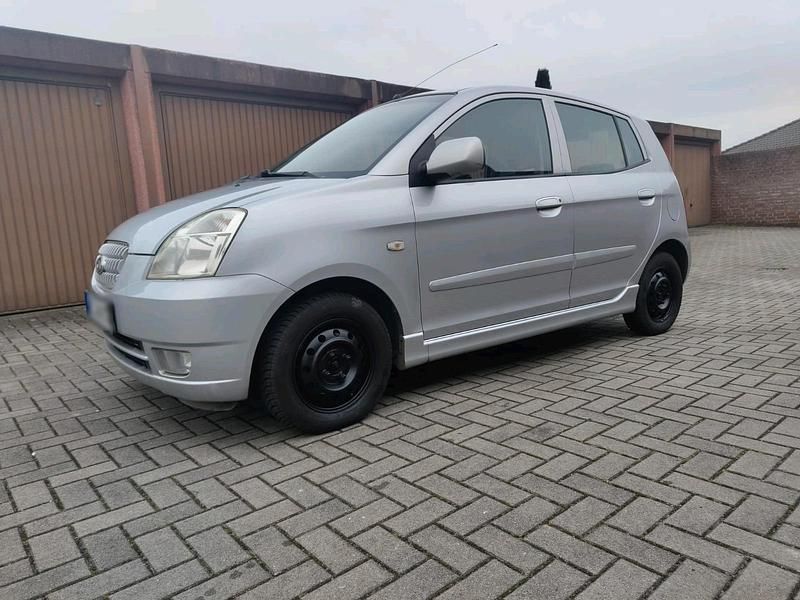 Gebraucht Kia Picanto 65 PS (47 kW) 2005 Silber Kleinwagen