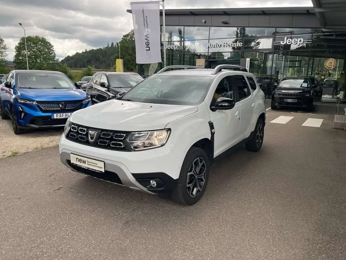 Gebraucht Dacia Duster Celebration 116 PS (85 kW) 2020 Arktis weiß (weiß) SUV