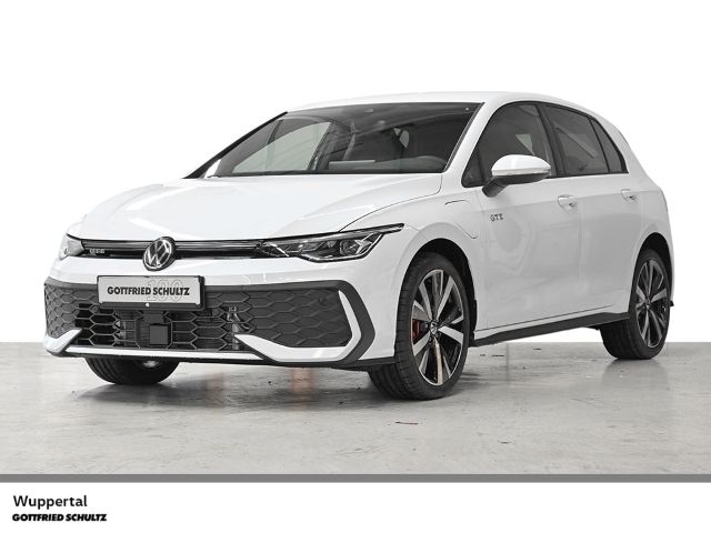 Weiß Neu 2025 VW Golf VIII GTE Limousine | 41.880 € (Guter Preis) - Bild 1/4