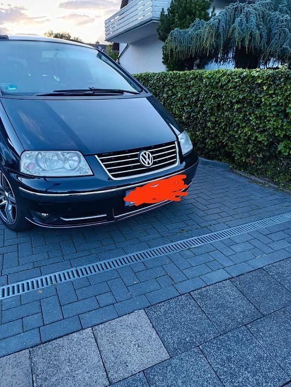Schwarz Gebraucht 2009 VW Sharan United Van / Kleinbus | 3.600 € (Fairer Preis) - Bild 1/4