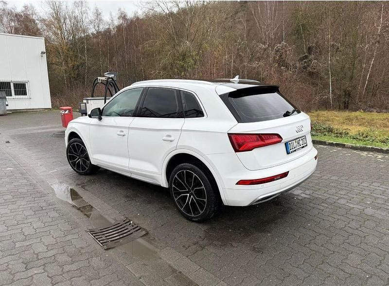 Gebraucht Audi Q5 Design 190 PS (139 kW) 2017 Weiß SUV
