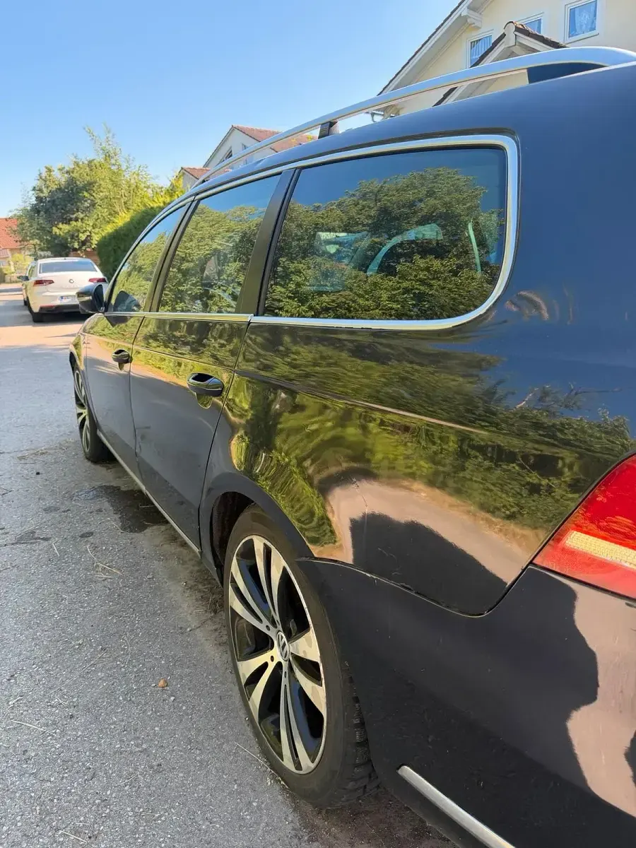 Gebraucht VW Passat 105 PS (77 kW) 2011 Schwarz Kombi