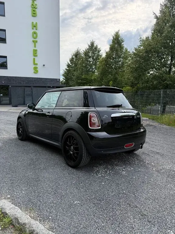 Gebraucht Mini Cooper 122 PS (89 kW) 2009 Schwarz Kleinwagen