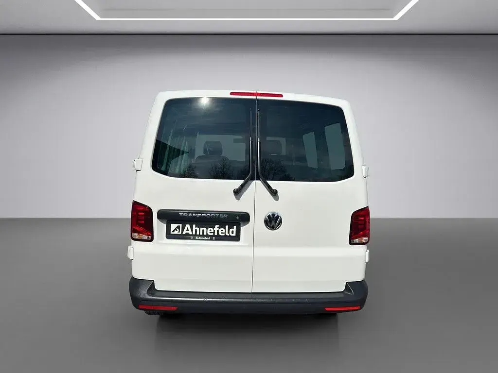 Gebraucht VW T6.1 150 PS (110 kW) 2021 Weiß Van