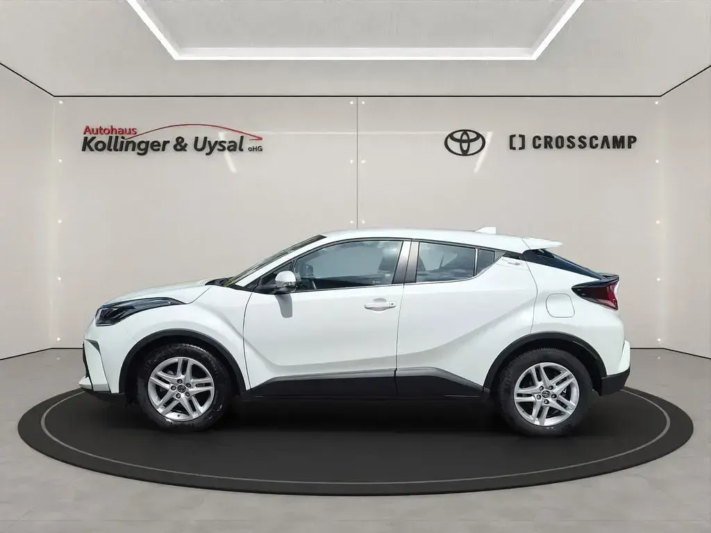 Gebraucht Toyota C-HR 98 PS (72 kW) 2023 Weiß SUV