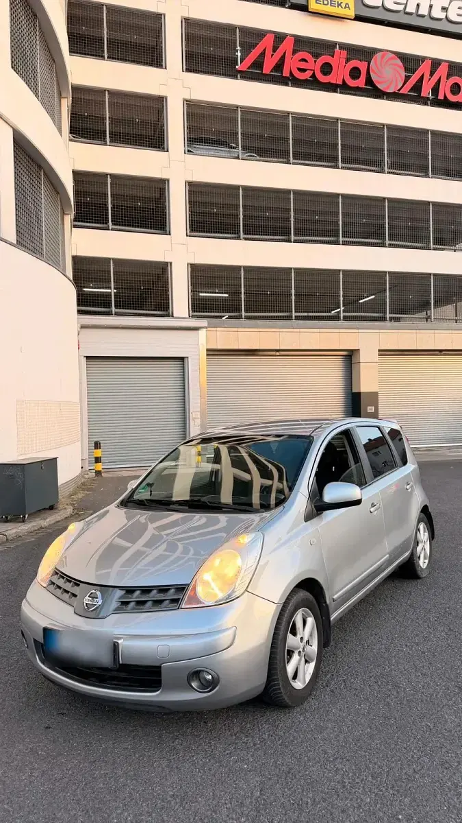 Gebraucht Nissan Note 110 PS (80 kW) 2008 Silber Kleinwagen