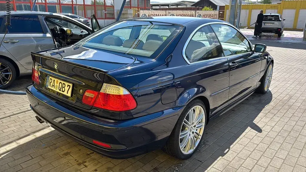 Gebraucht BMW 330 231 PS (169 kW) 2004 Blau Coupé