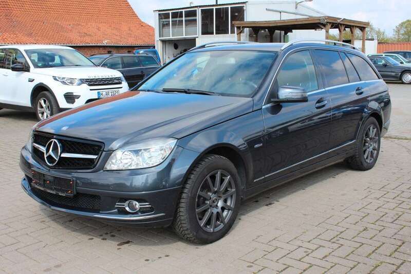 Tenoritgrau metalliclack Gebraucht 2010 Mercedes C250 Kombi | 6.999 € (Fairer Preis) - Bild 1/4