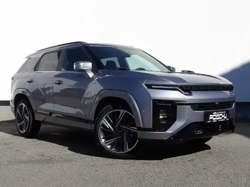 Neu SsangYong Actyon 163 PS (119 kW) 2026 Grau SUV