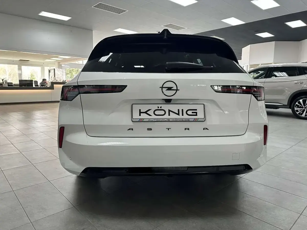 Occasion Opel Astra 131 ch (96 kW) 2025 Blanc Citadine