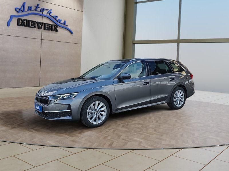 Neu Skoda Octavia 150 PS (110 kW) 2026 Grau Limousine