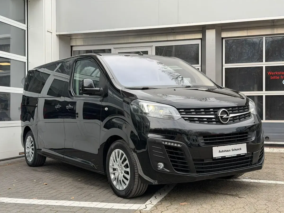 Gebraucht Opel Zafira Life 144 PS (105 kW) 2022 Schwarz Van / Kleinbus