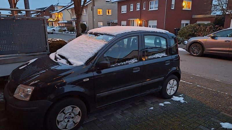Gebraucht Fiat Panda 52 PS (38 kW) 2009 Schwarz Kleinwagen