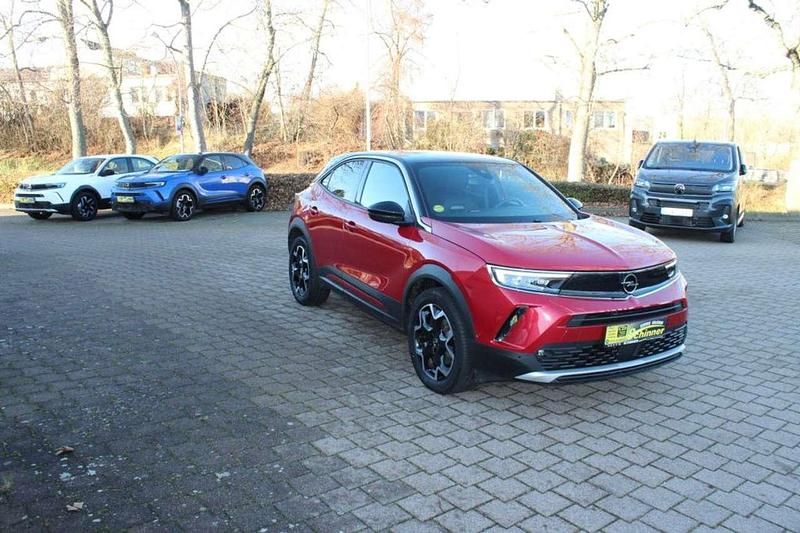 Gebraucht Opel Mokka-e Ultimate 100 kW (136 PS) 2022 Dunkel rot metallic SUV