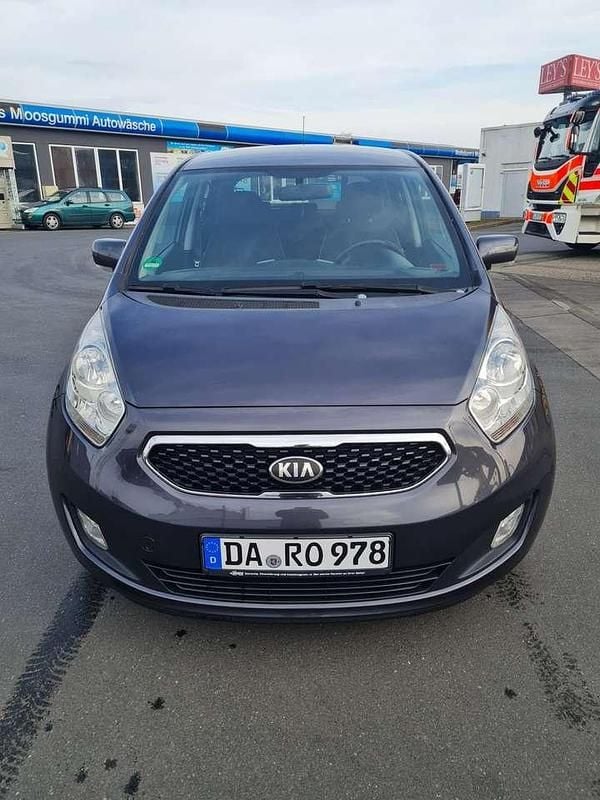 Grau Gebraucht 2013 Kia Venga Kleinwagen | 5.500 € (Etwas zu teuer) - Bild 1/4