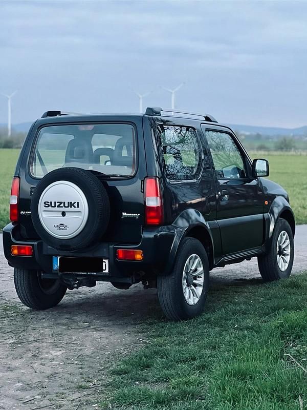 Gebraucht Suzuki Jimny 86 PS (63 kW) 2008 Schwarz SUV